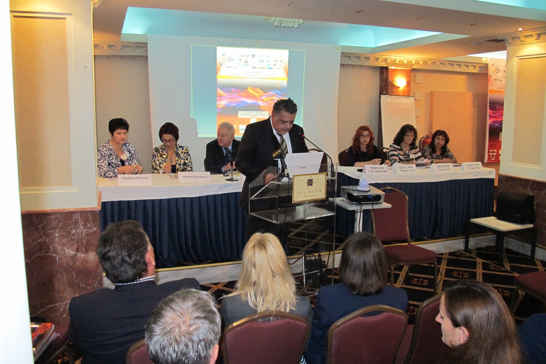 2016 10 12 konferencija 3